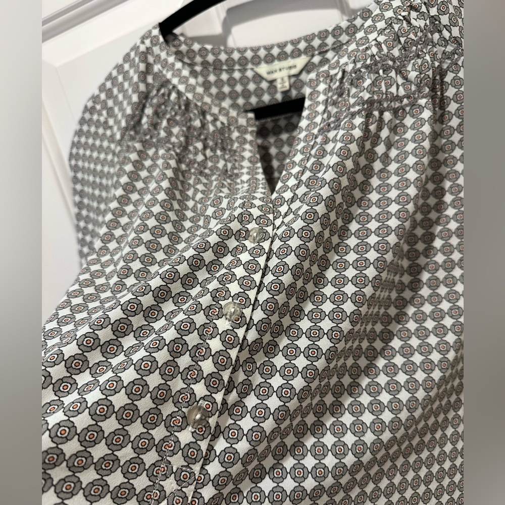 Geometric Patterned Blouse max studio small - Picture 8 of 8